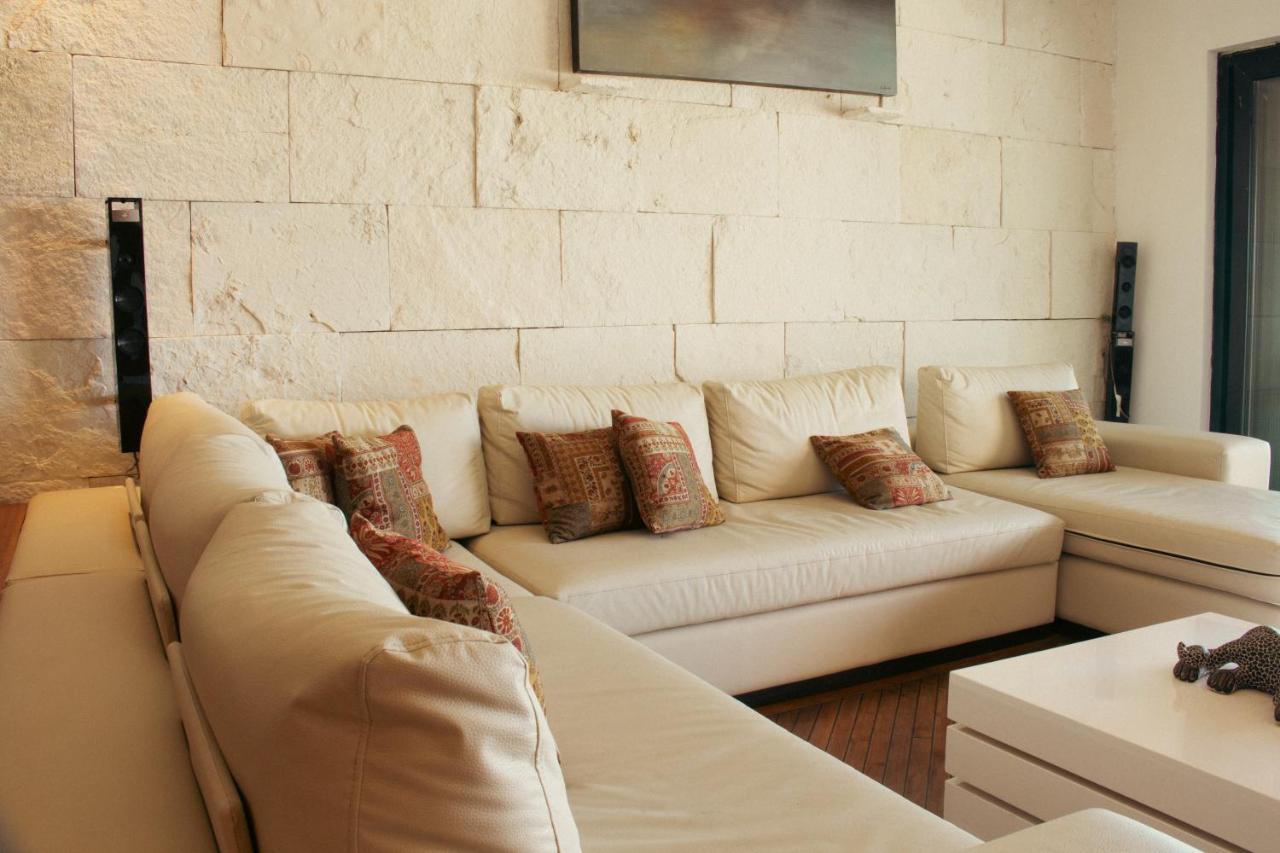 Aldea Thai Beachfront Condos Плая дел Кармен Екстериор снимка