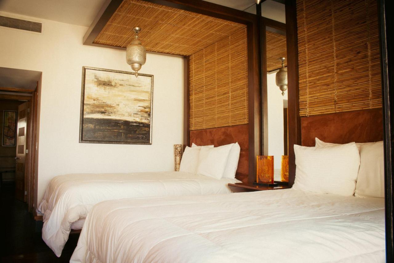 Aldea Thai Beachfront Condos Плая дел Кармен Екстериор снимка