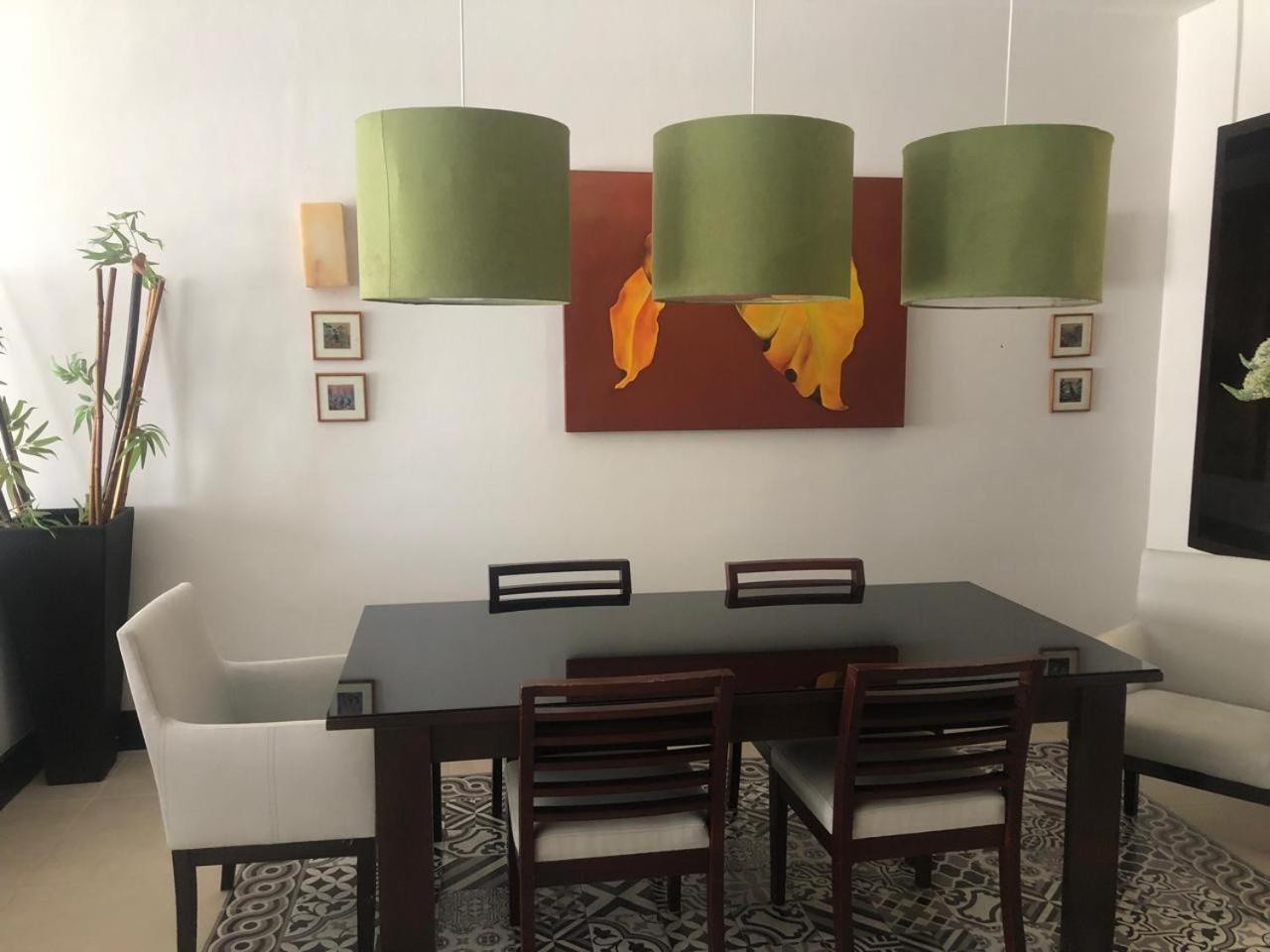 Aldea Thai Beachfront Condos Плая дел Кармен Екстериор снимка